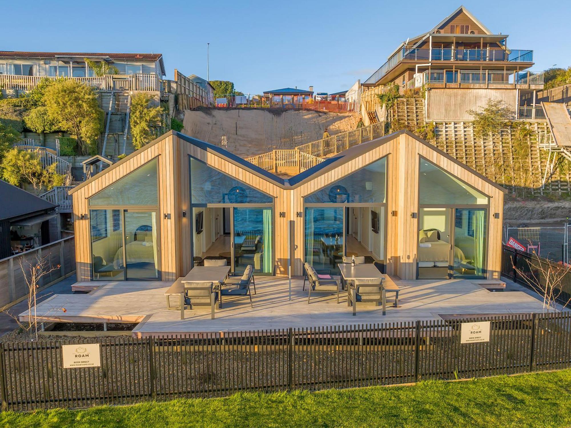 Brand New Lake Front Homes Spa Pool تاوبو المظهر الخارجي الصورة